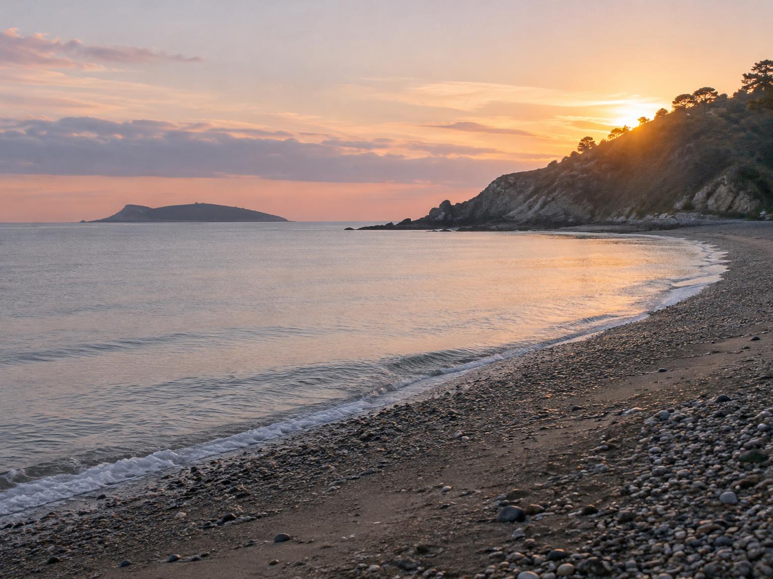 Killiney Beach, the shingle and the bay